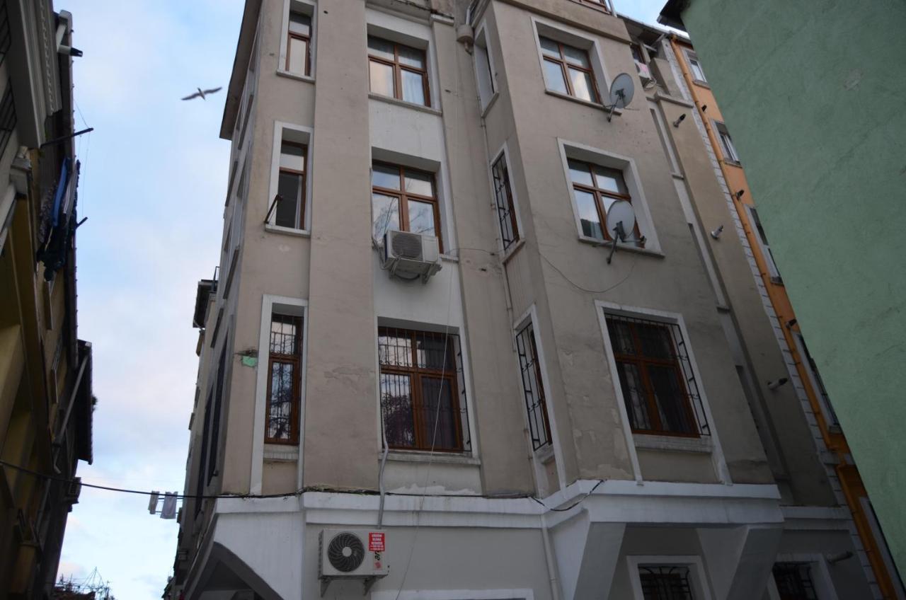 Newly Renovated Cozy Stay O-5 In Taksim Istanbul Bagian luar foto