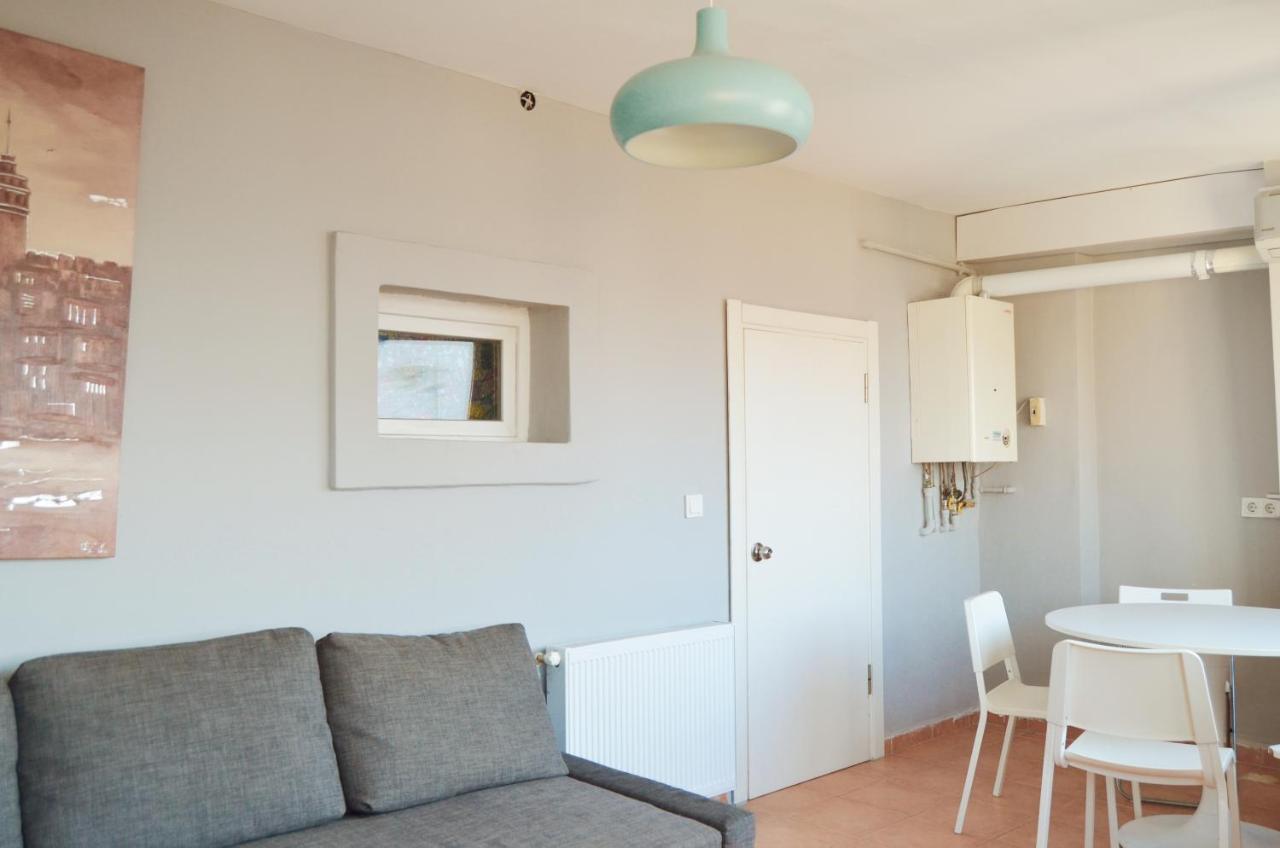 Newly Renovated Cozy Stay O-5 In Taksim Istanbul Bagian luar foto